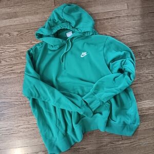 Nike Kelly Green Pullover Hoodie